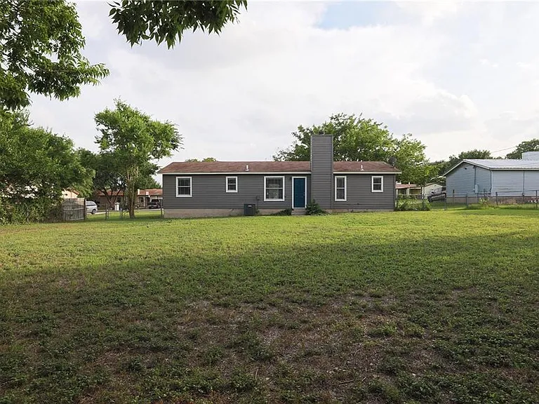 1410 Ransom St — Photo 23