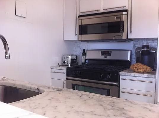 Sold by NY NY Condo, Inc | media 6