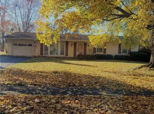 267 Paddy Hill Dr, Rochester, NY 14616