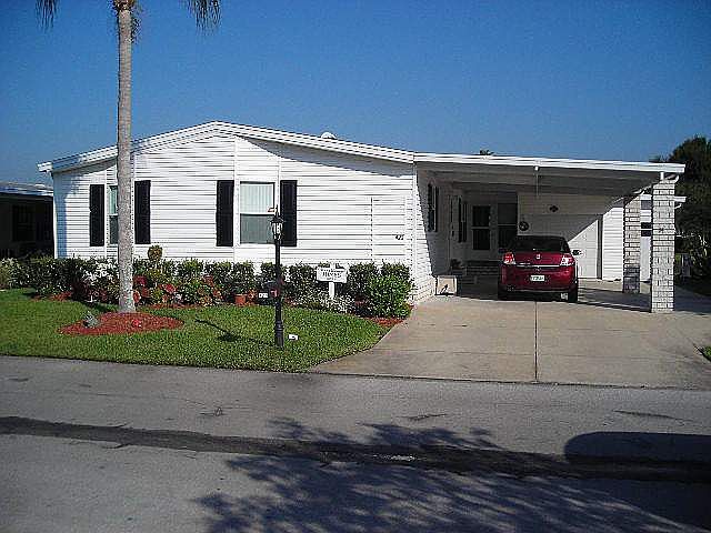 1st image of 422 Seawane Cir