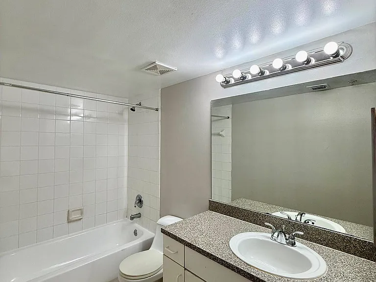 5065 Wiles Rd #105 — Photo 8