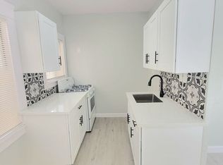 LB0236 (RUBS), Long Beach, CA 90802