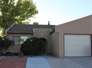 625 Stallion Rd SE, Rio Rancho, NM 87124