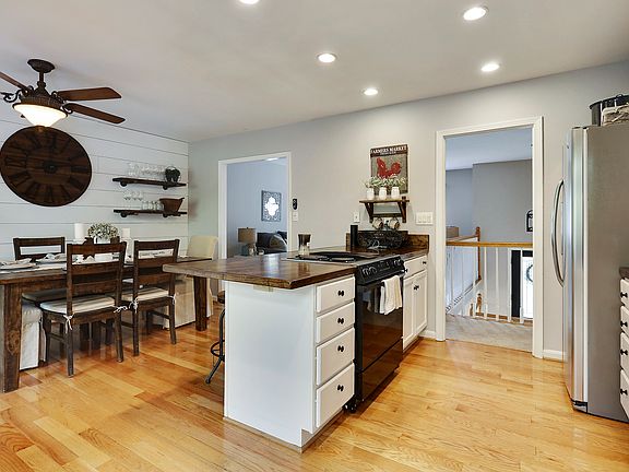 5th image of 409 Hucknall Ct