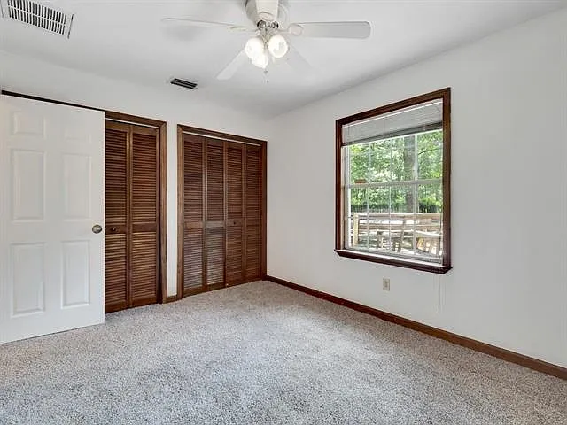 2216 Tuscavilla Rd — Photo 4