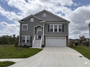 134 Corcoran Ln, Suffolk, VA 23434