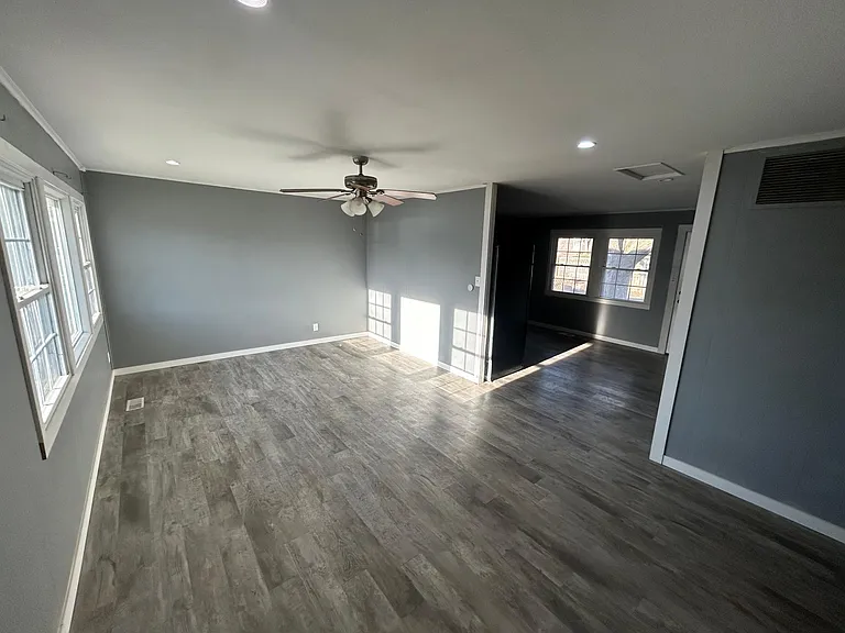 4208 Sherman St NE — Photo 6