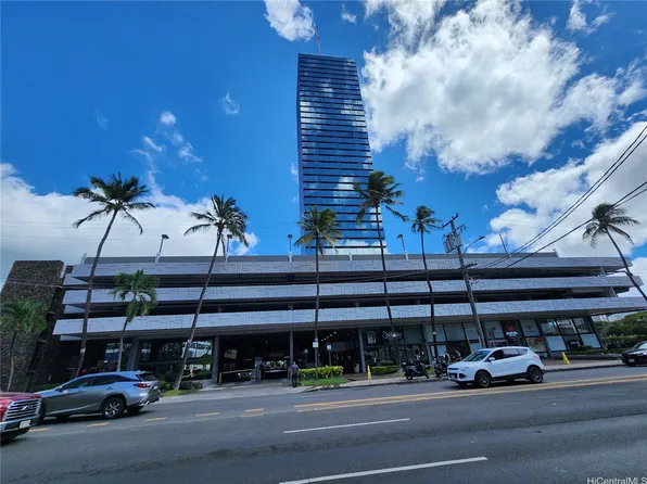 1750 Kalakaua Ave APT 3303, Honolulu, HI 96826