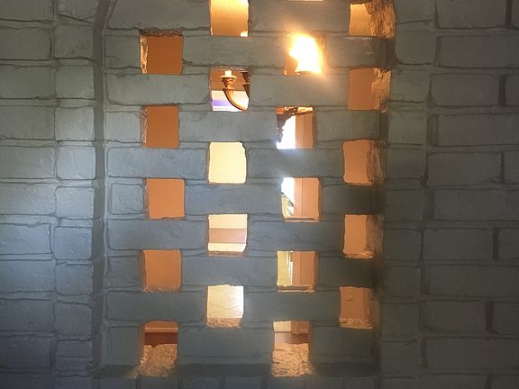 Brick accent entry wall