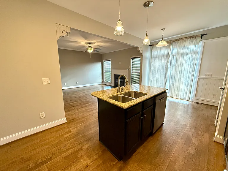 3403 Garrick Trce — Photo 10