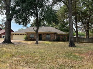 17598 Autumn Trl, Whitehouse, TX 75791