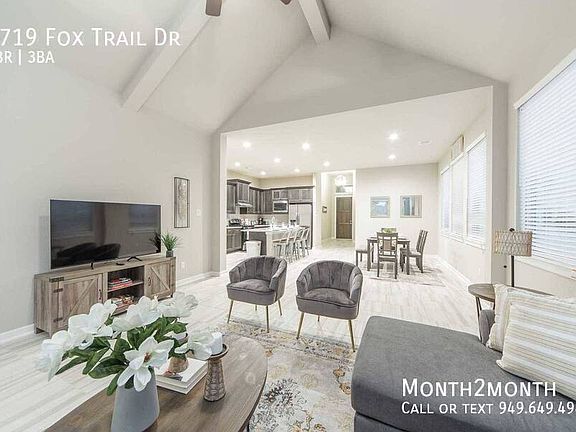 3rd image of 8719 Fox Trail Dr