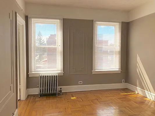 Rented by Astoria Realty | media 20