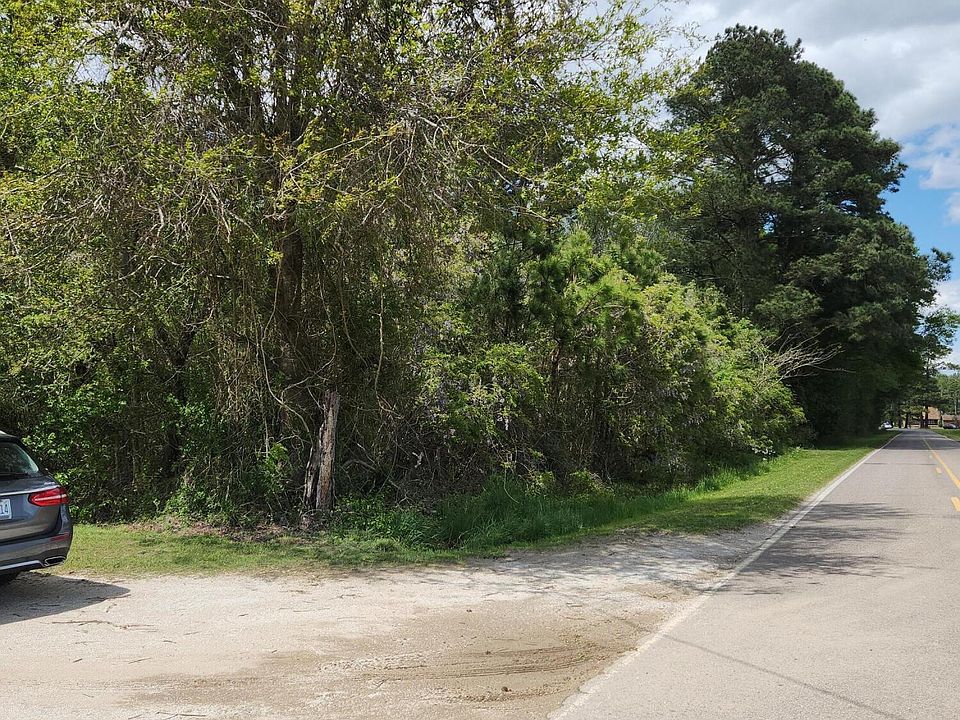 2nd image of 500 E Ridge Rd #1