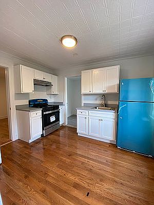 3rd image of 267 18th St #2A
