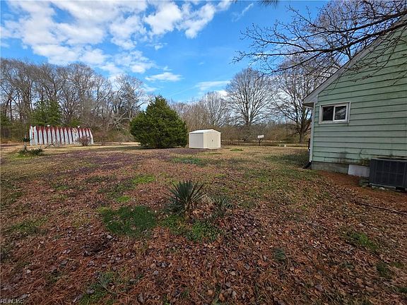 4th image of 941 Long Ridge Rd