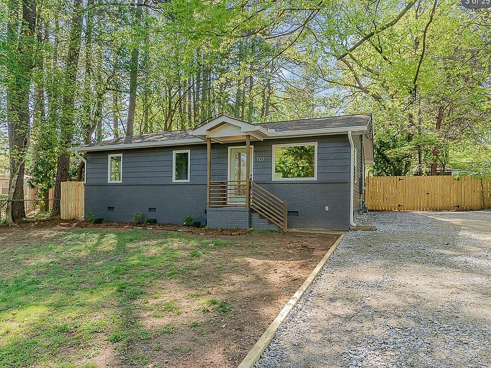 1st image of 707 Oak Rd