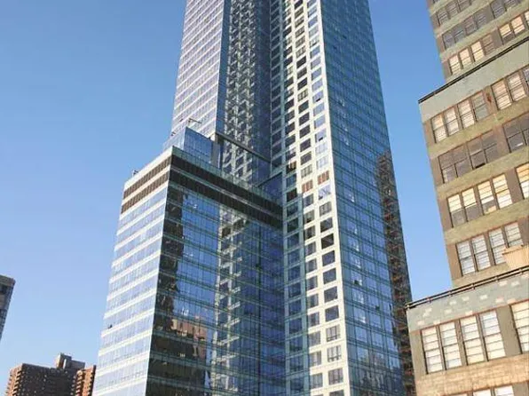 350 W 42nd Street #19I, New York (Manhattan), NY 10036