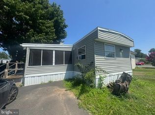 3300 Carter Dr #T, Morrisville, PA 19067