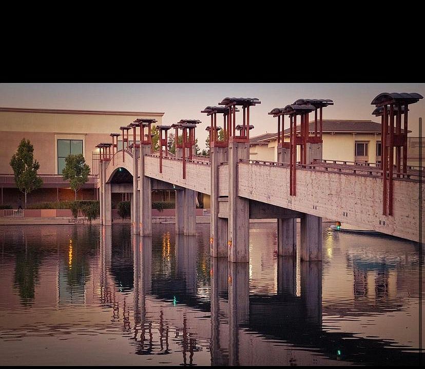 This bridge to starbucks, theatre, Ralphs, Barns and Noble and more is directly outside your condo. The condo is in a very handy place.