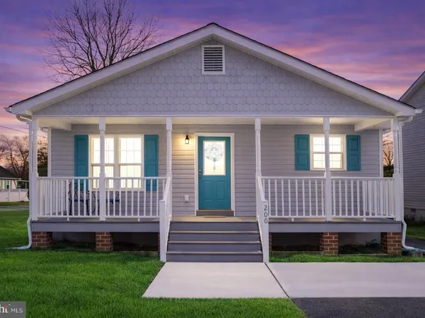 200 5th St, Colonial Beach, VA 22443