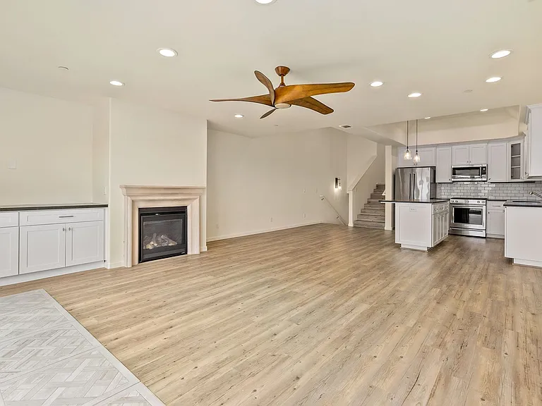 103 Greve Pl — Photo 6