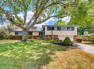 4138 Winfield Rd, Columbus, OH 43220