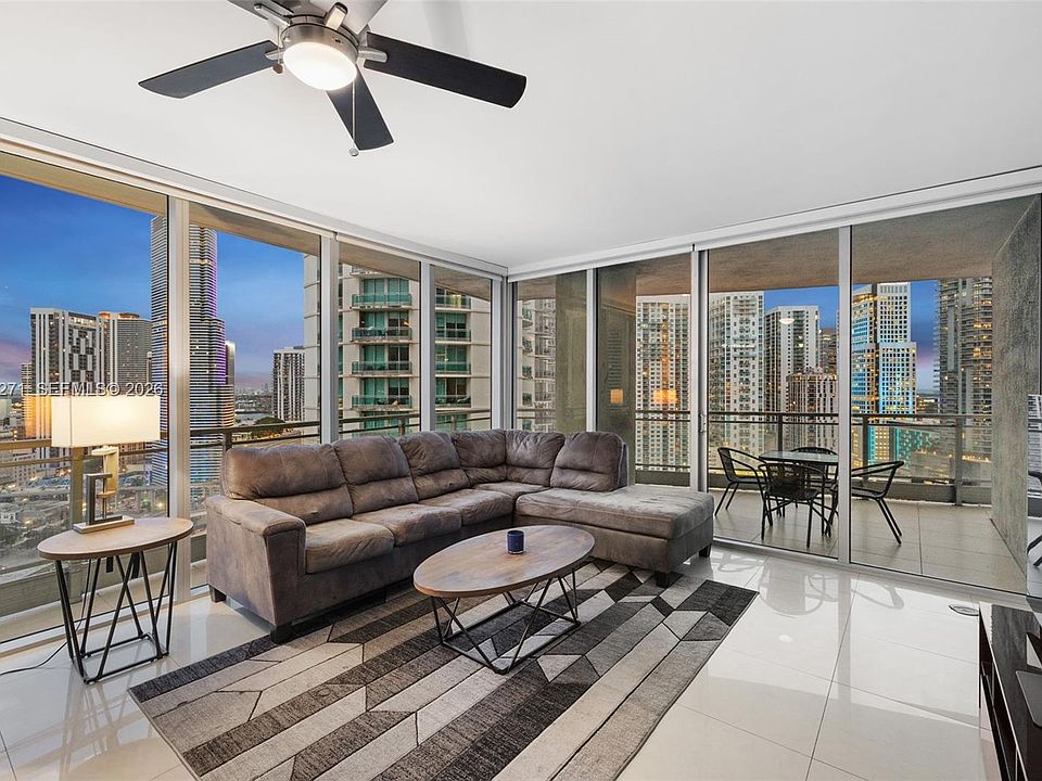 1st image of 90 SW 3rd St APT 2504
