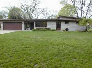 7439 20th Ave, Jenison, MI 49428