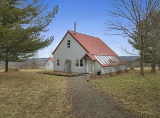 619 Comfort Rd, Ithaca, NY 14850