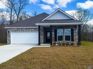 2434 Lewis Loop, Zachary, LA 70791