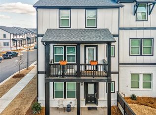 513 Hampton Xing, Woodstock, GA 30188