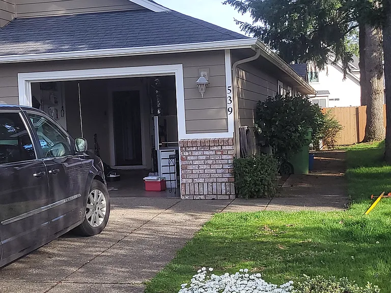 539 SE Oak Grove Ave — Photo 19