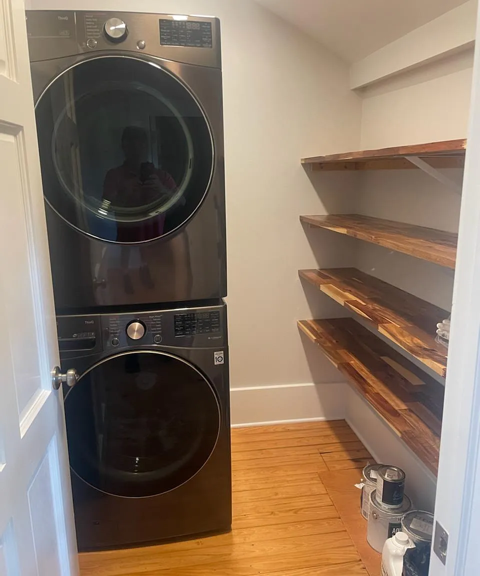 2 bed, 1.5 bath, 1400 sqft, $2,500 — Photo 3