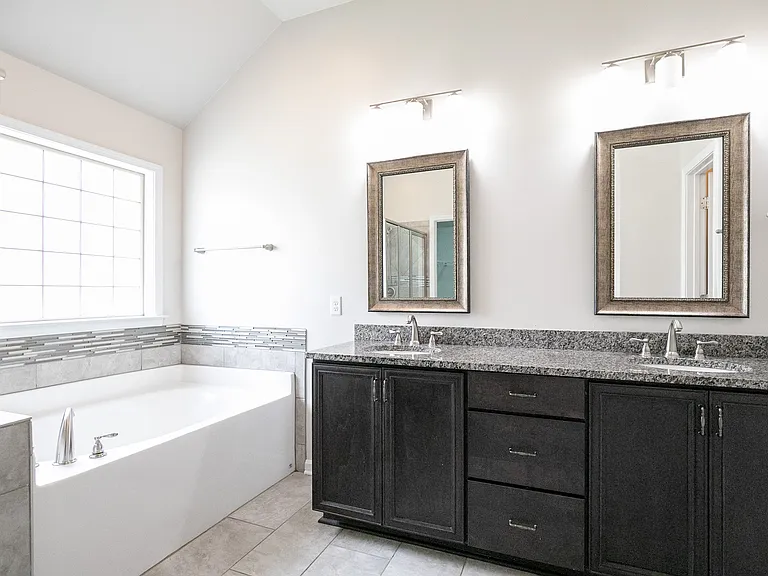 9141 Autumnbrooke Way — Photo 16