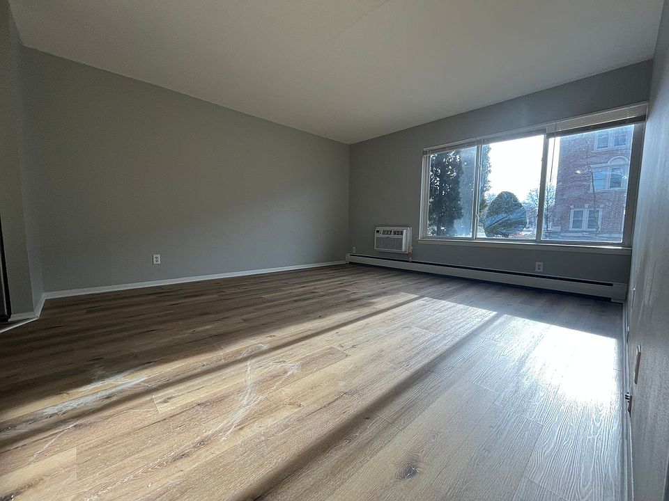 1st image of 2705 N Oakland Ave APT 1
