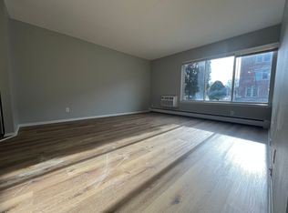 2705 N Oakland Ave APT 1, Milwaukee, WI