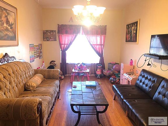 3rd image of 1741 W San Marcelo Blvd