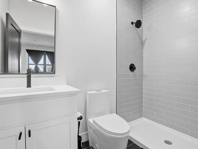 6931 River Dr — Photo 31