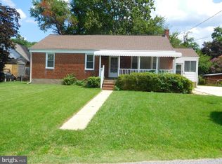 15 Melville Rd, Pasadena, MD 21122