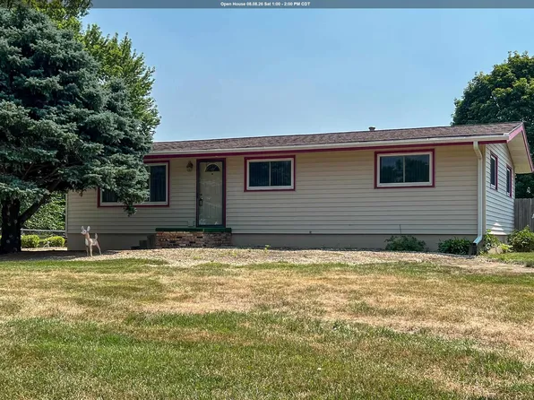 1812 Elm St, Dakota City, NE 68731