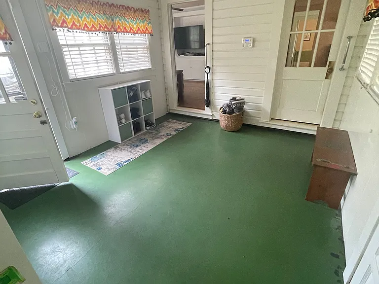 3642 Gilbert Dr — Photo 22