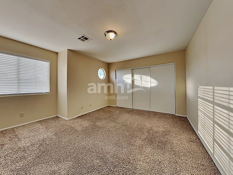 288 Vallarte Dr — Photo 15