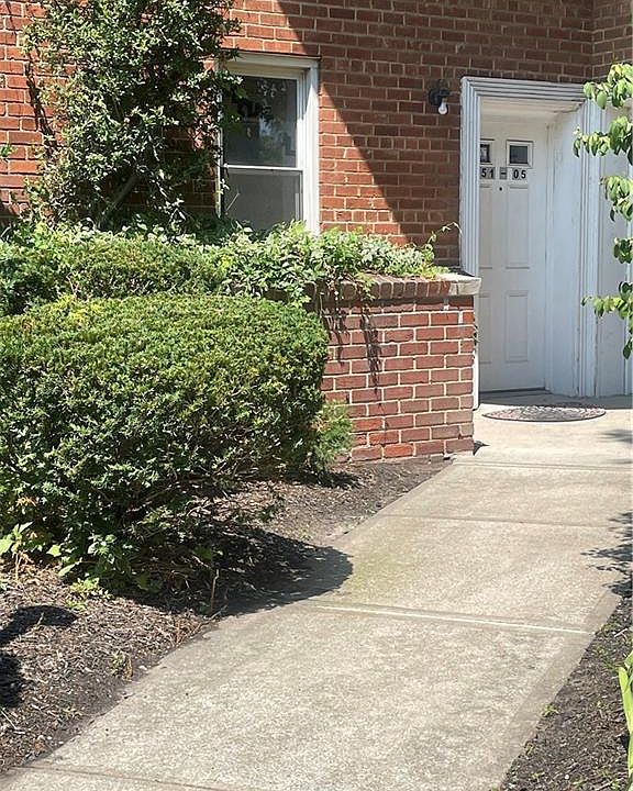 15105 Cross Island Pkwy Whitestone, NY, 11357 Apartments for Rent