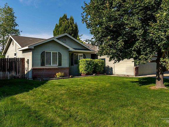 3rd image of 8076 Waterfowl Ave