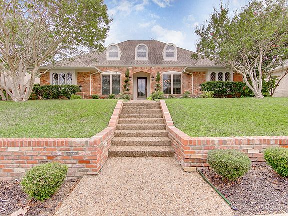 2nd image of 9534 Hilldale Dr