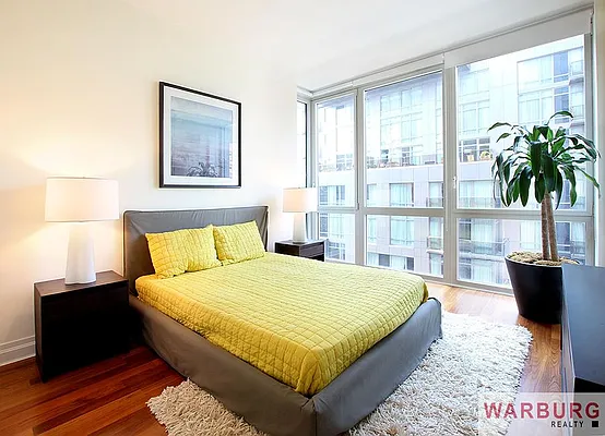 Rented by Warburg | media 22