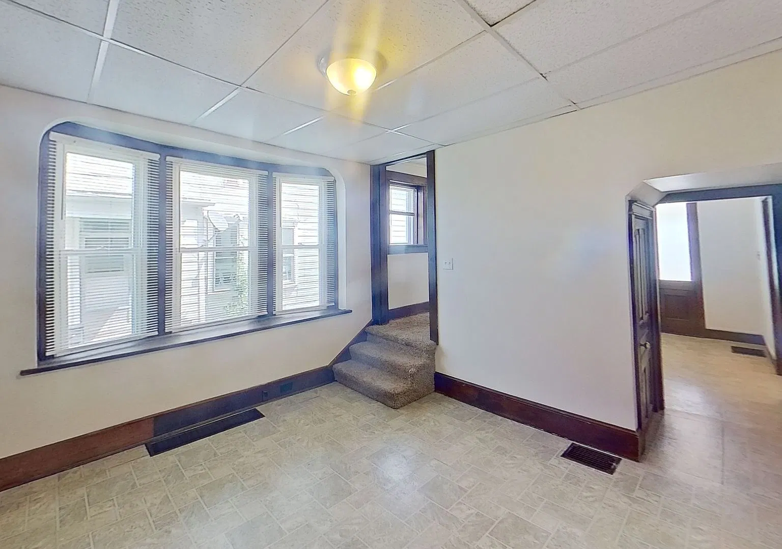 3 Bedroom Single Family Home — Photo 3