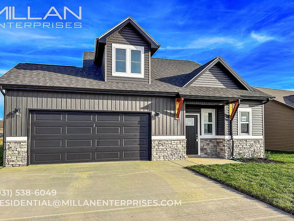 449 Ayden Ln