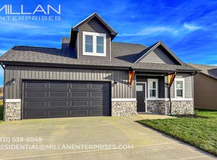 449 Ayden Ln, Clarksville, TN 37042